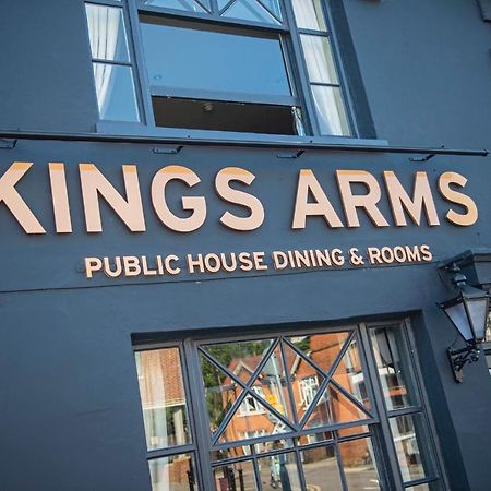 Kings Arms Hotel Станстед Маунтфитчет Экстерьер фото